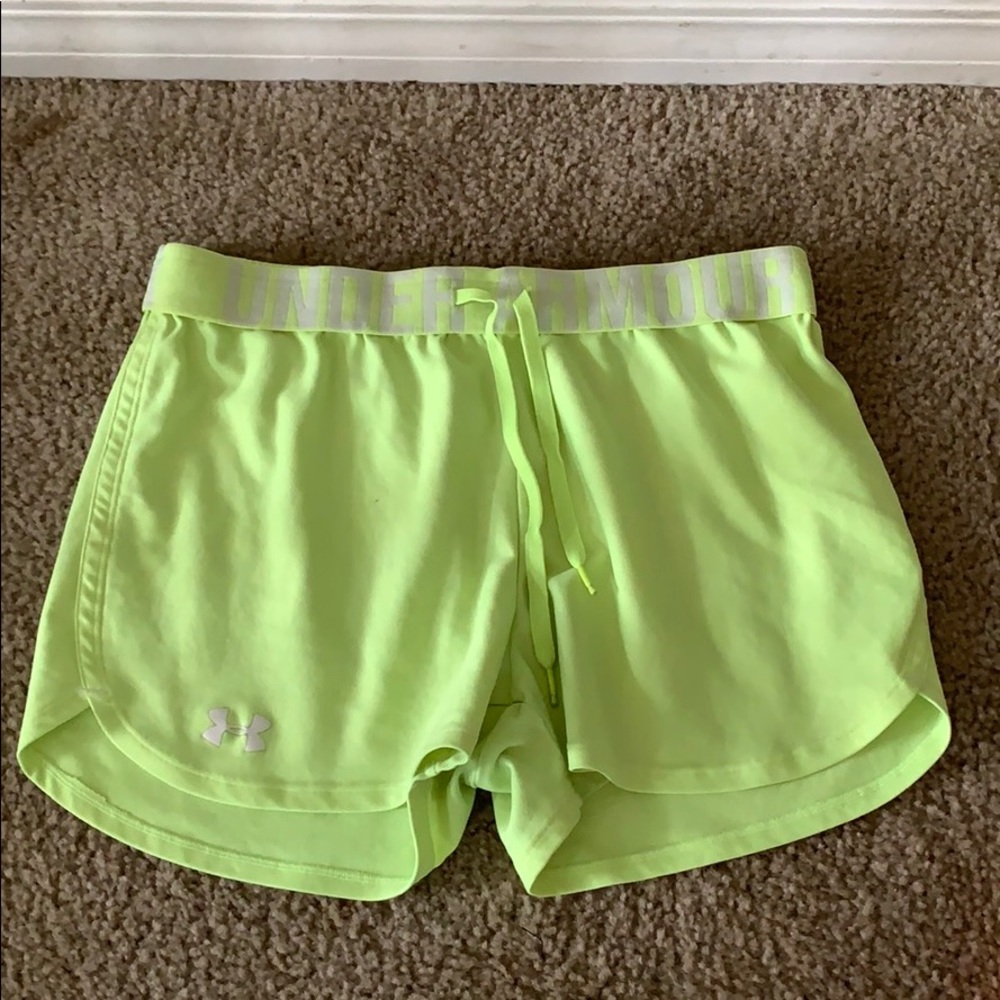 Under Armour Shorts Bundle - Picture 4 of 4
